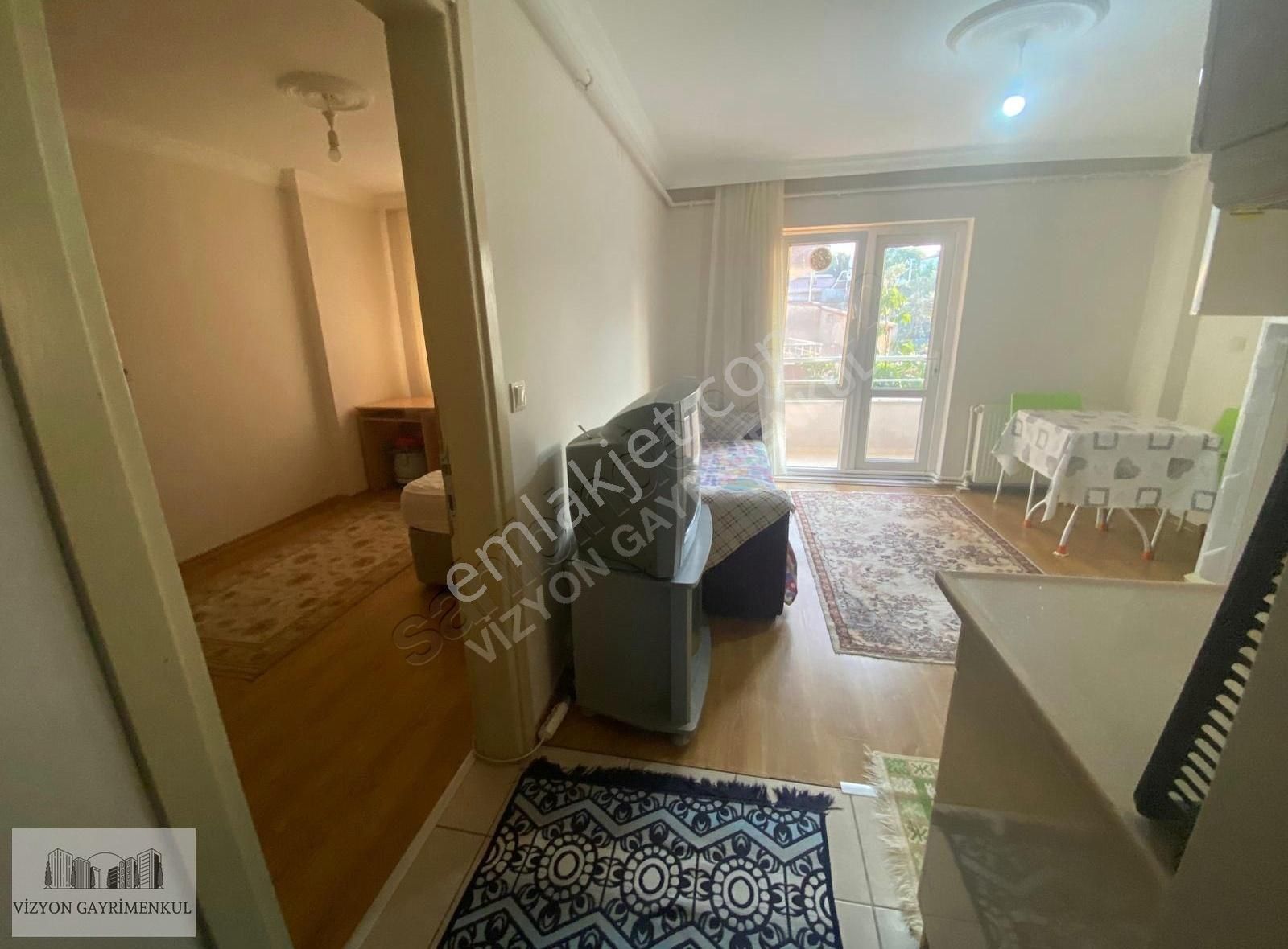 Ayazkı Mah. Çarşı Merkezinde Eşyalı Kiralık 2+1 Daire 22.000 Tl