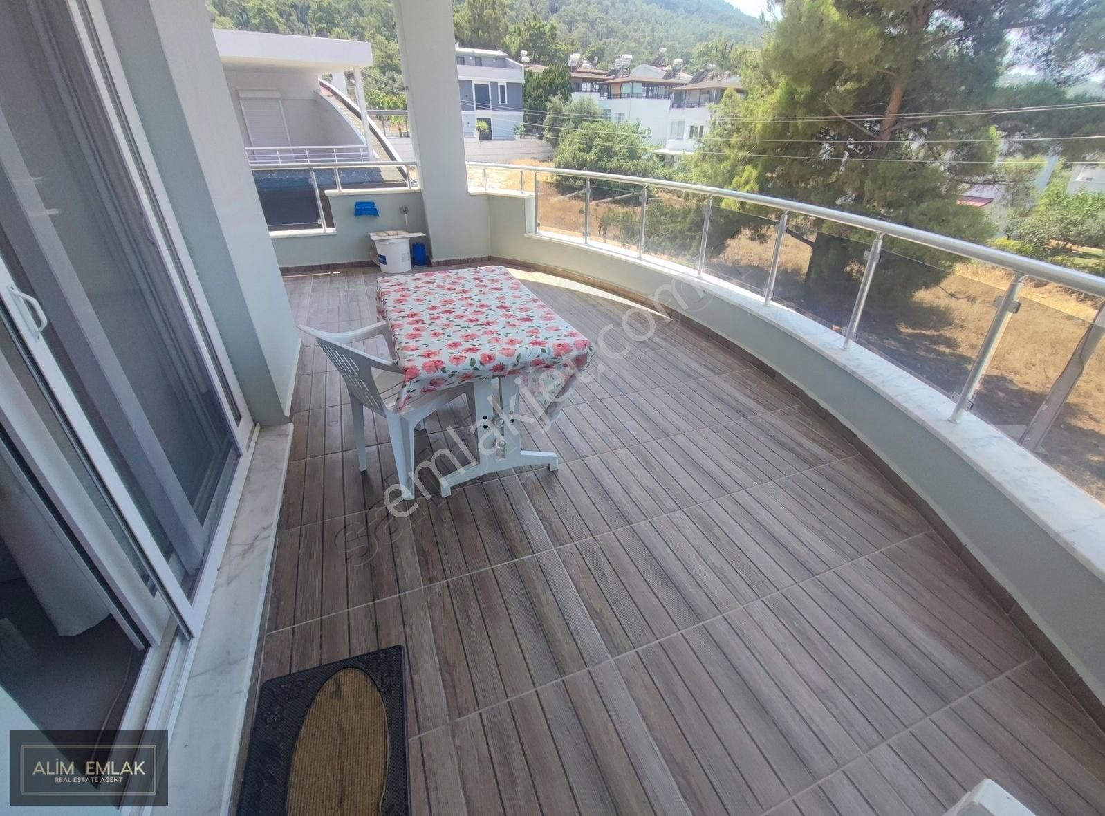 Akbük'de Denize Yakın ,önü Açık, Geniş Teras Ve Balkonlu Dubleks - Görsel 4