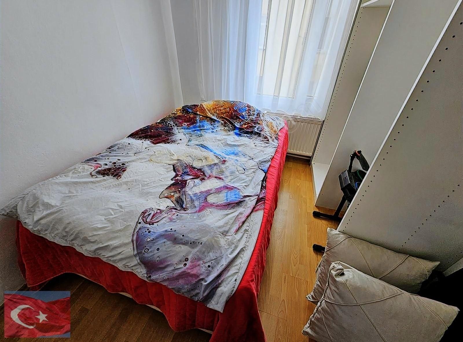 Kocamustafapaşa 120mk 3+1 Balkonlu 1.ara Kat 5.000.000tl - Görsel 15
