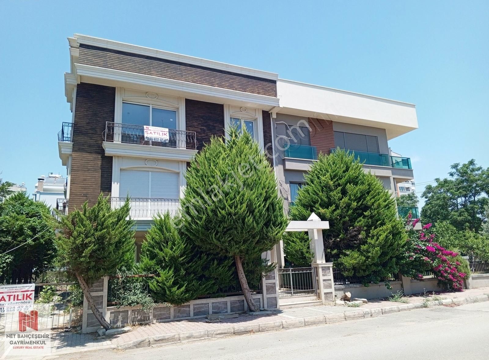 Satılık 3+1 Ters Dubleks Daire Antalya / Muratpaşa / Güzeloba