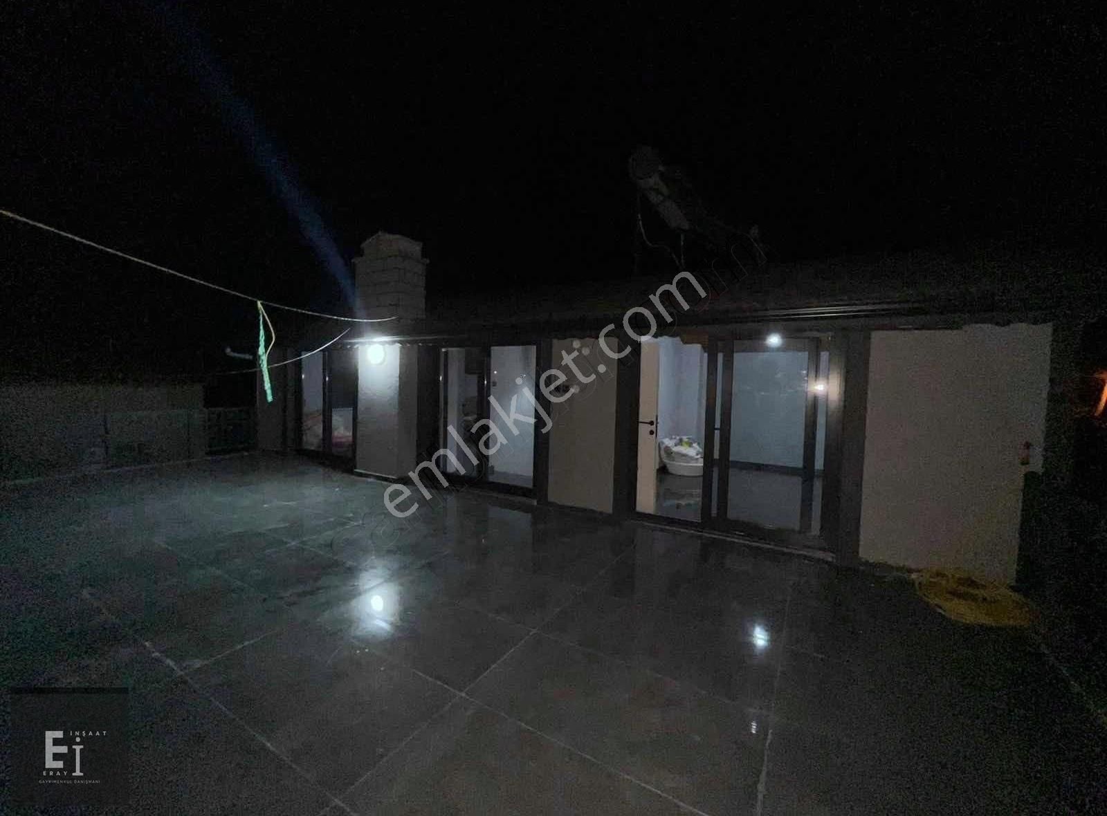 Eray Emlak'tan Müstakil Villa 650m2 6+1 Ful Tadilatlı - Görsel 2