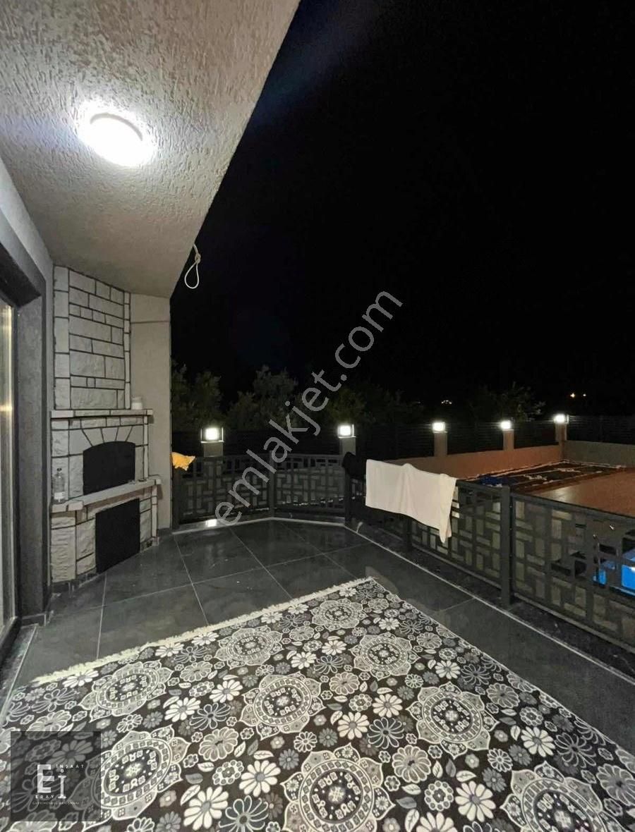Eray Emlak'tan Müstakil Villa 650m2 6+1 Ful Tadilatlı - Görsel 12
