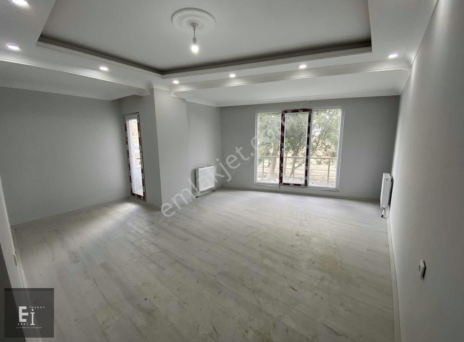 Eray Emlak'tan Kiralık Arakat 3+1 115m2 Ebeveyn Banyolu