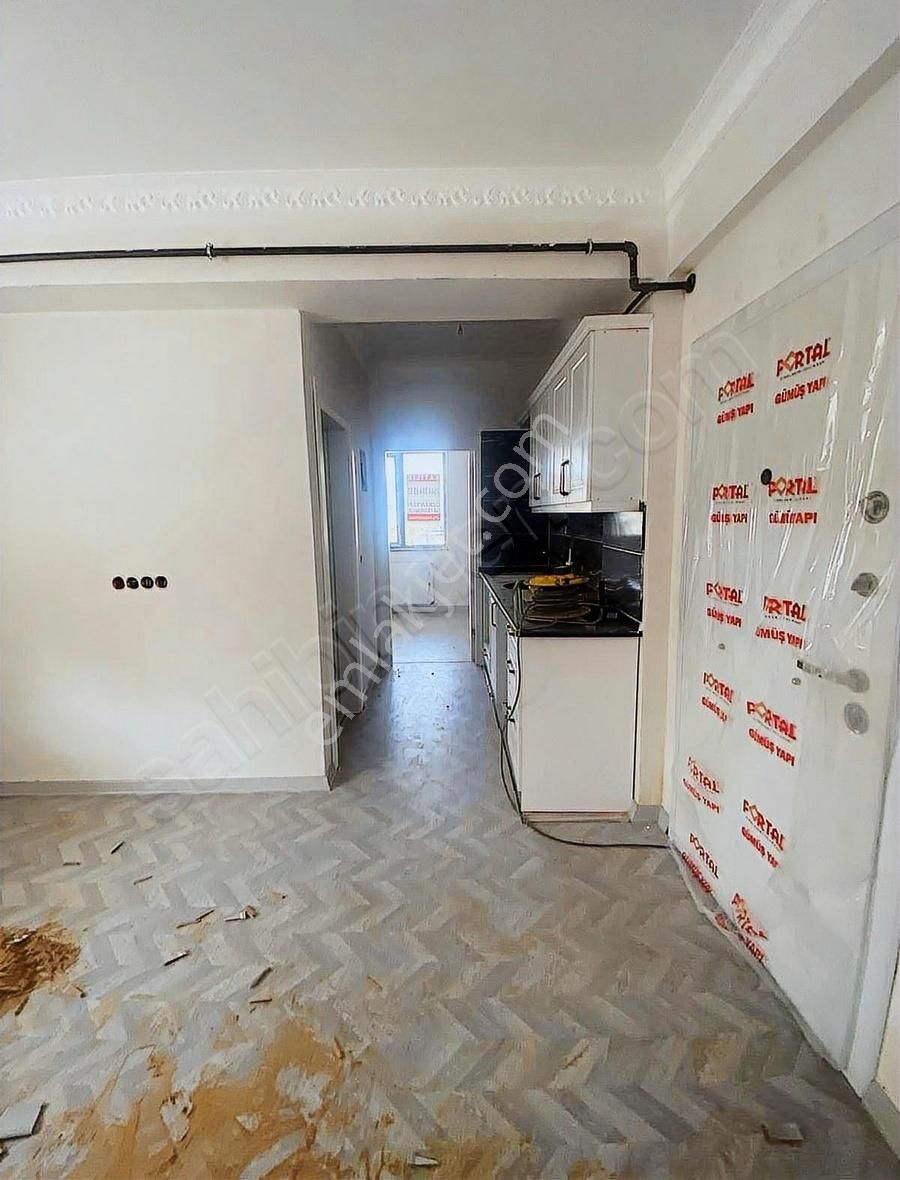 Giriş Kat Mükemmel Fiyat 1+1 Satılık Daire
