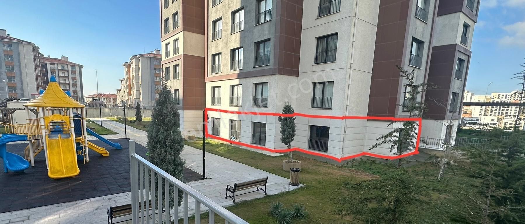 Kayaşehir 22. Bölge Sahibinden Boş Satılık Daire.
