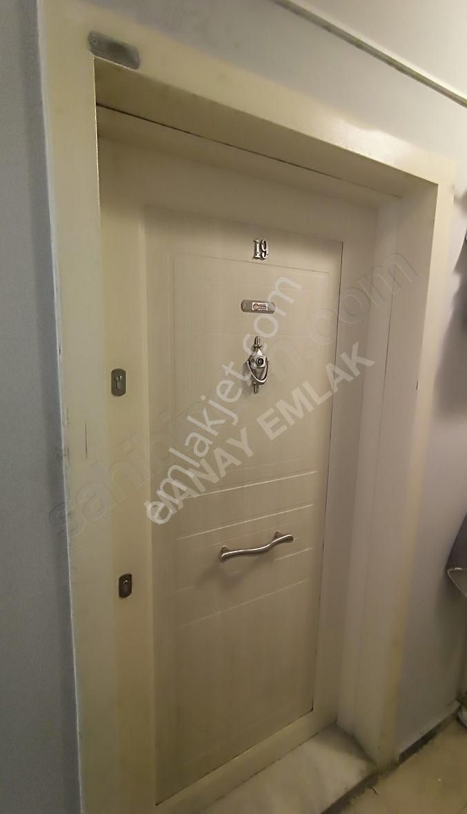 Hanay Emlak'tan Sütlüce Mh. Kiralık 1+1 Apart Daire