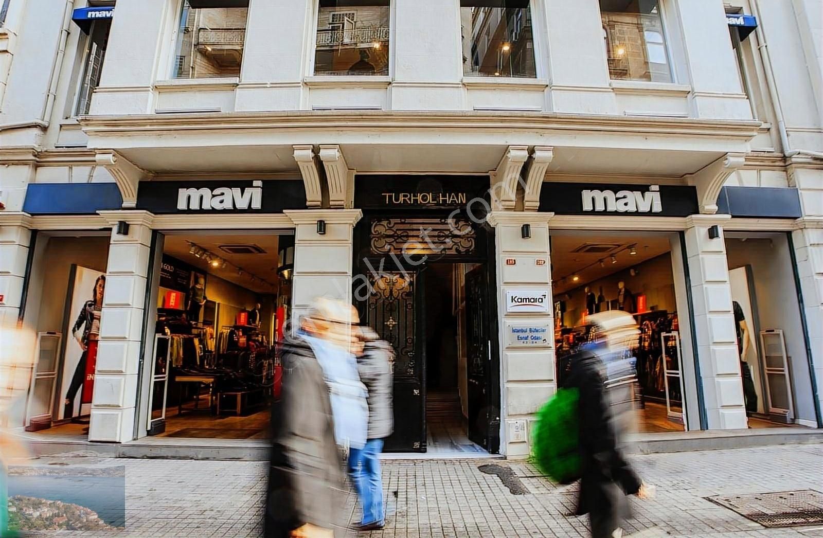 Kw | İstiklal Caddesi'nde Hazır Balkonlu Ofis Prestijli Konum