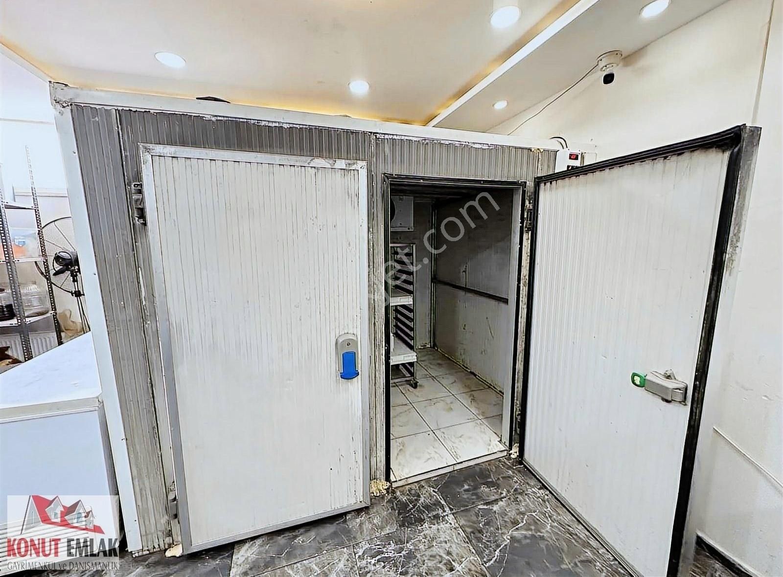 Konut Emlaktan Zafer Mah Yüksek Cirolu Devren Satılık Dükkan - Görsel 12