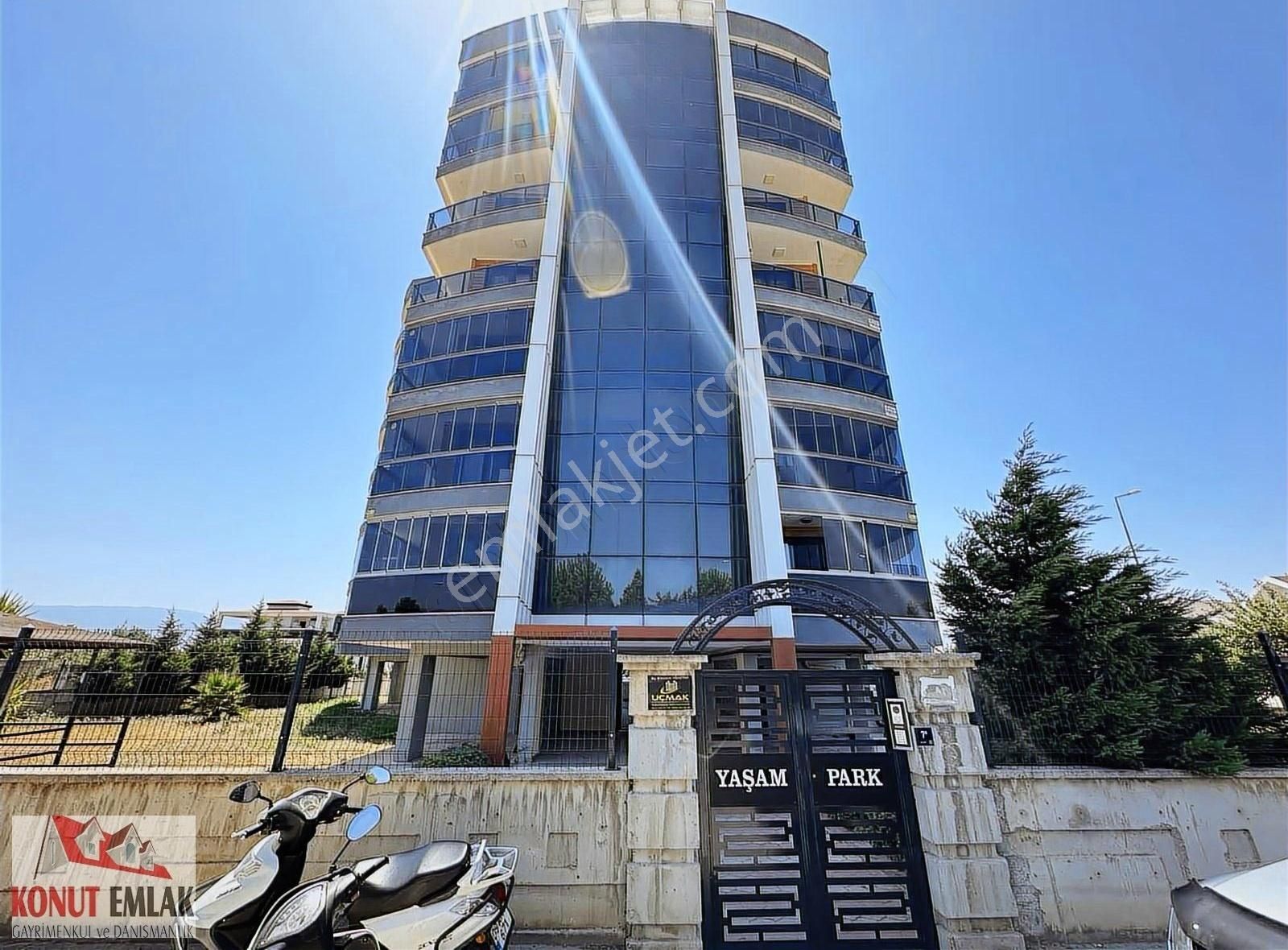 Konut Emlaktan Yaşamkent Sitesinde 2+1 Kiralık Daire