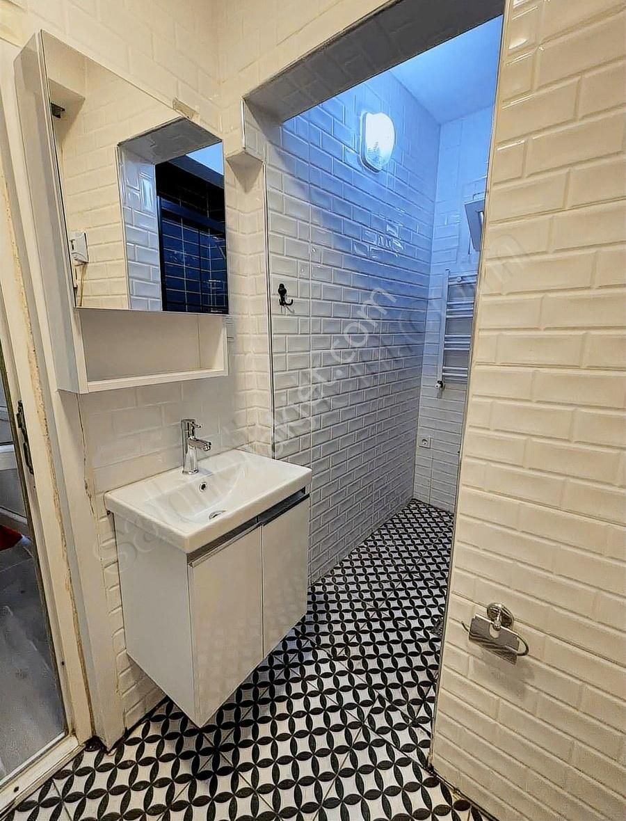 Sarıyer Çayırbaşında Kiralık Bahçe Katı