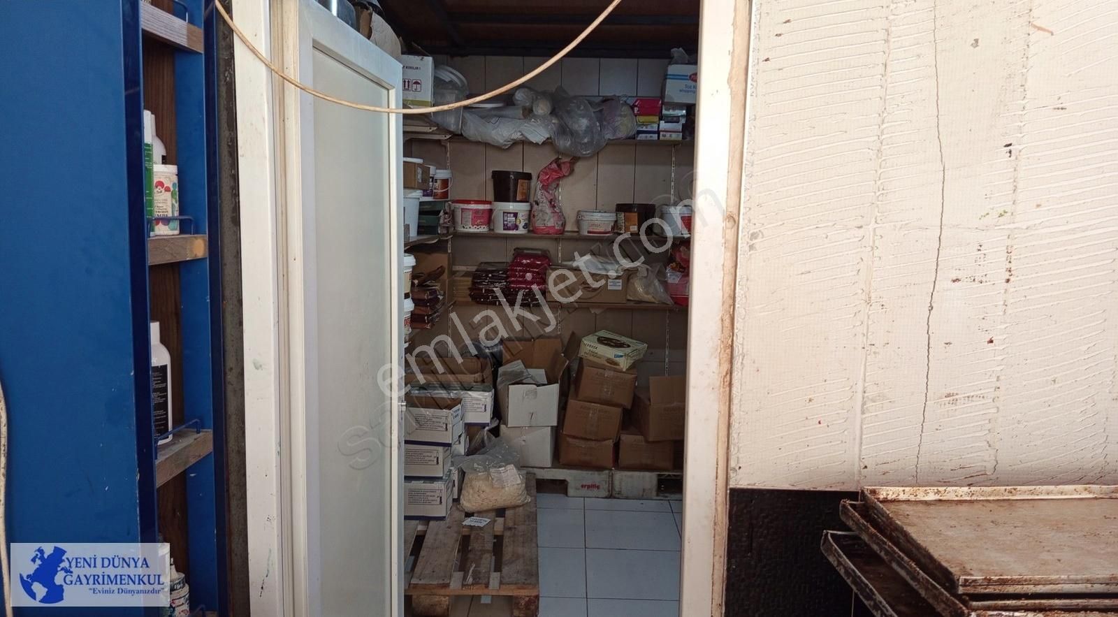 Reşadiye Mahallesinde Satılık 236 M2 Dükkan - Görsel 5