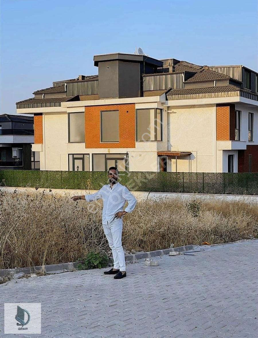 Şehrin Kabinde Kupon Arsa Emsalsiz Fiyat Köşe Başı - Görsel 8