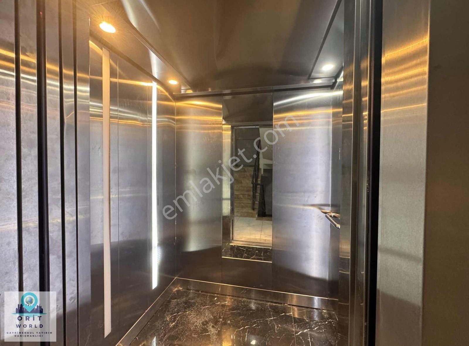 Dumlupınarda Kiralık 2+1 Arakat Site İçi Sosyal Donatılı Daire