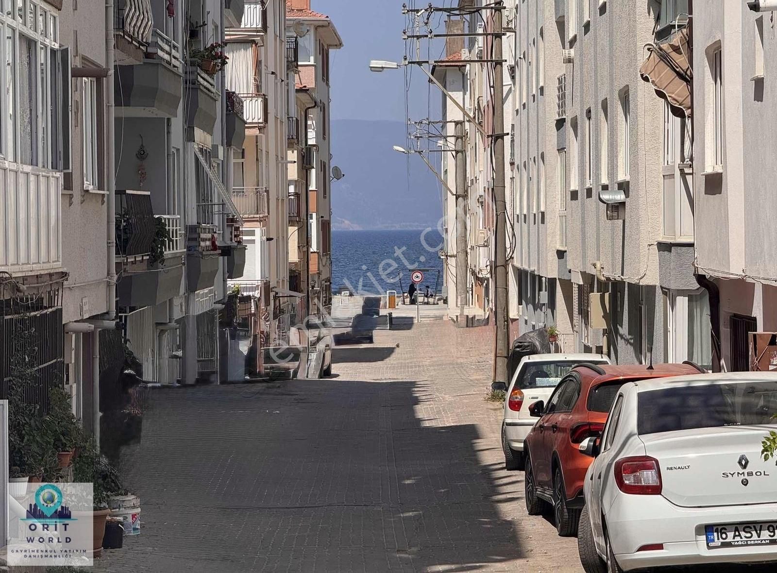 Mudanya Güzelyalıda Satılık 2+1 Arakat Balkonlu Masrafsız Daire - Görsel 23