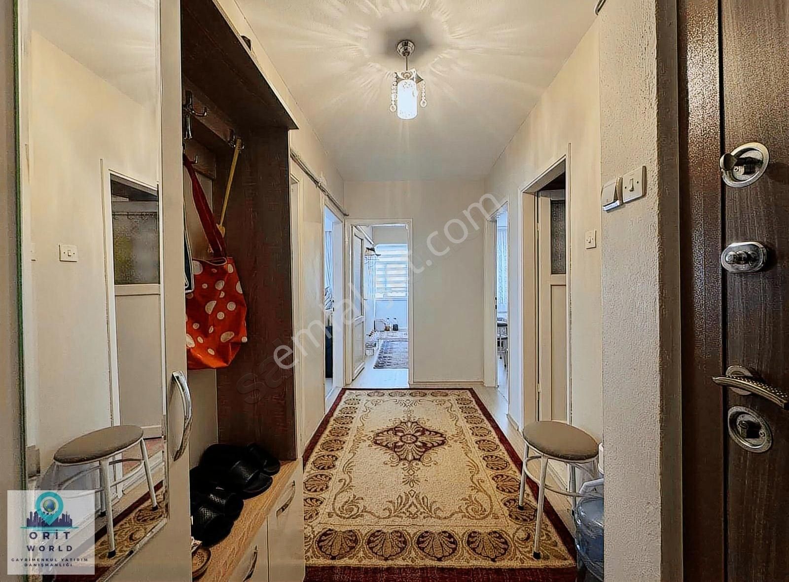 Mudanya Güzelyalıda Satılık 2+1 Arakat Balkonlu Masrafsız Daire