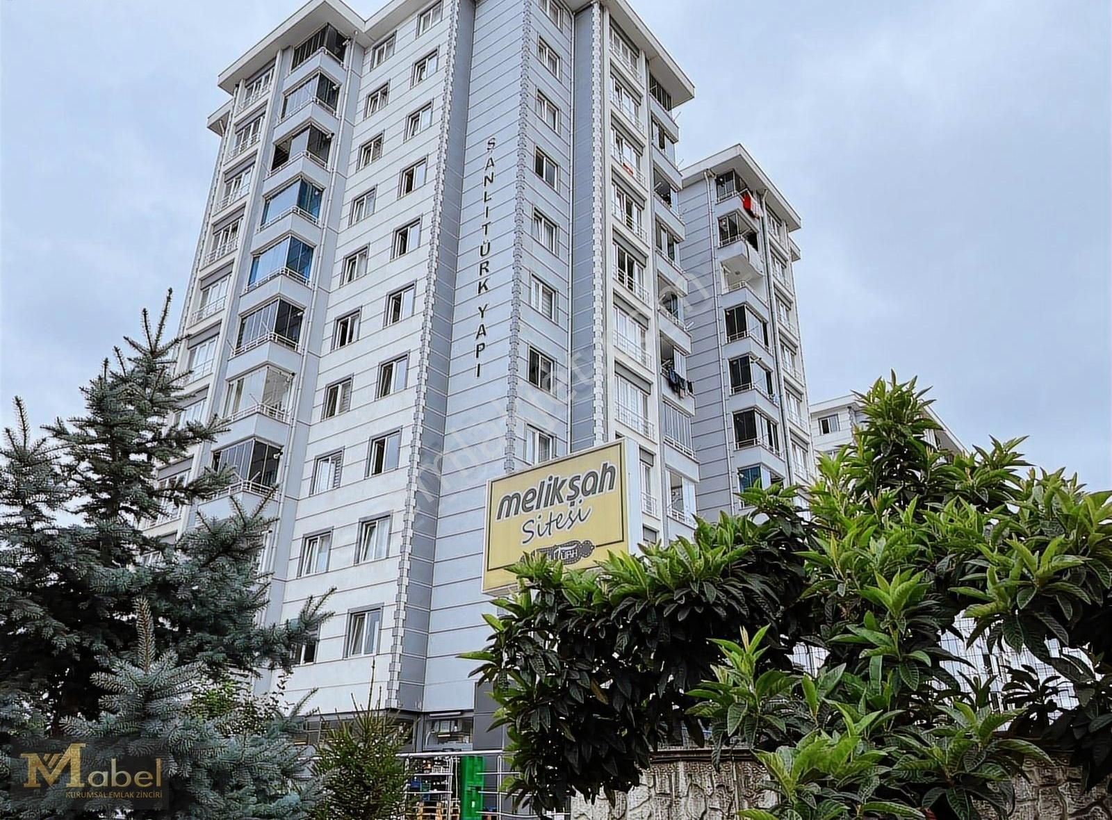 Mabel Gayrimenkul-şirinevler M.-site İçerisinde Geniş 3+1 Daire