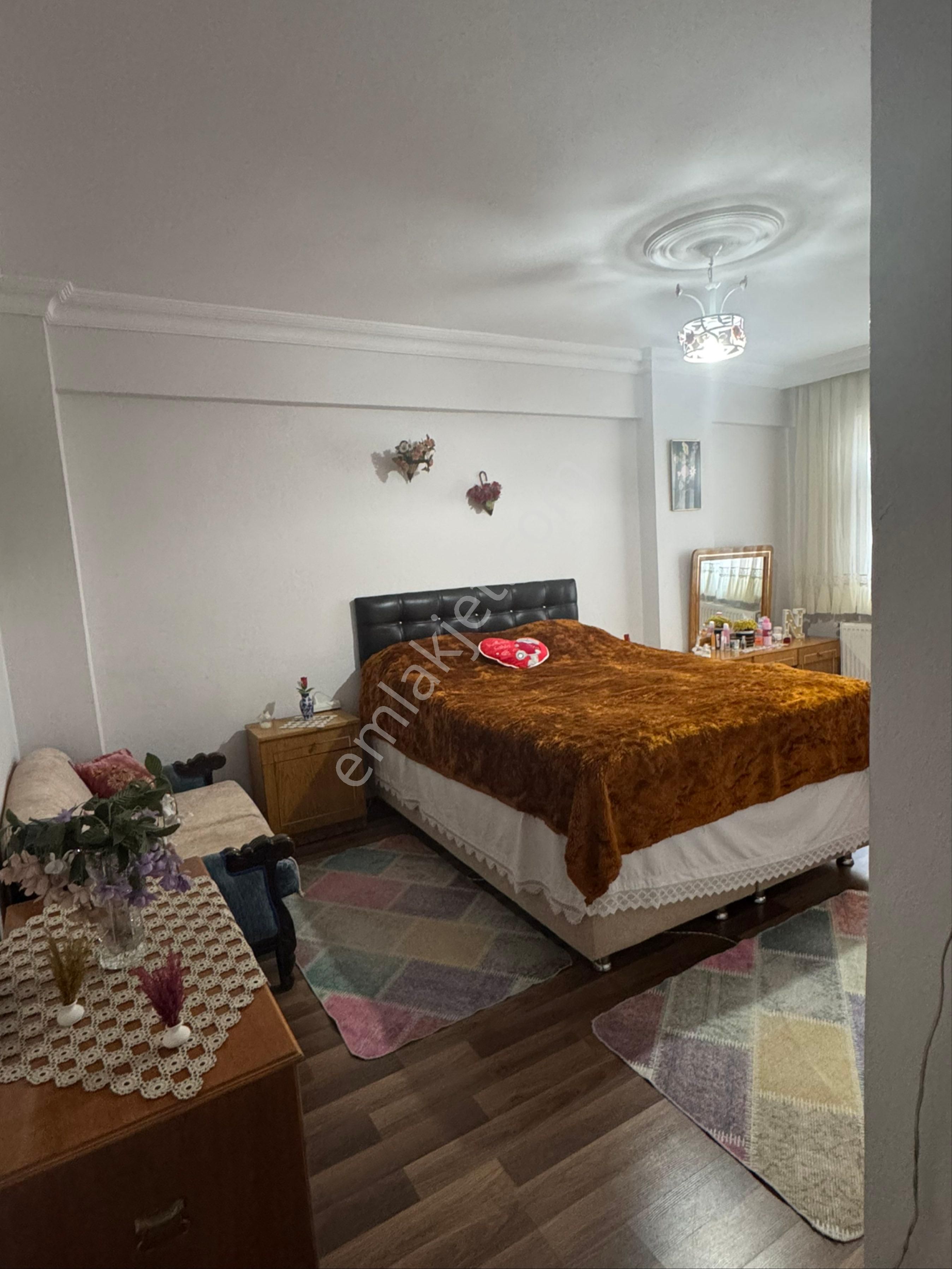 Bahçelievler Devlet Hastanesine Yakın Kiracısız 3+1 Geniş Daire - Görsel 9