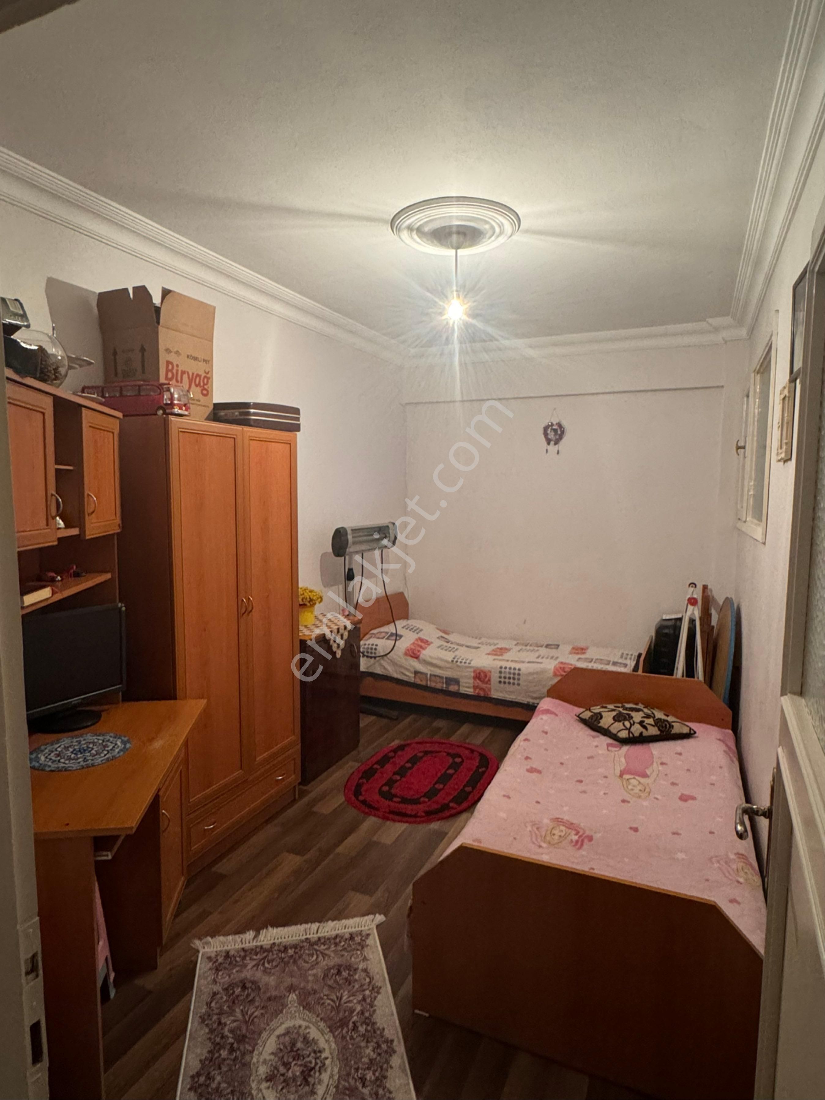 Bahçelievler Devlet Hastanesine Yakın Kiracısız 3+1 Geniş Daire - Görsel 11