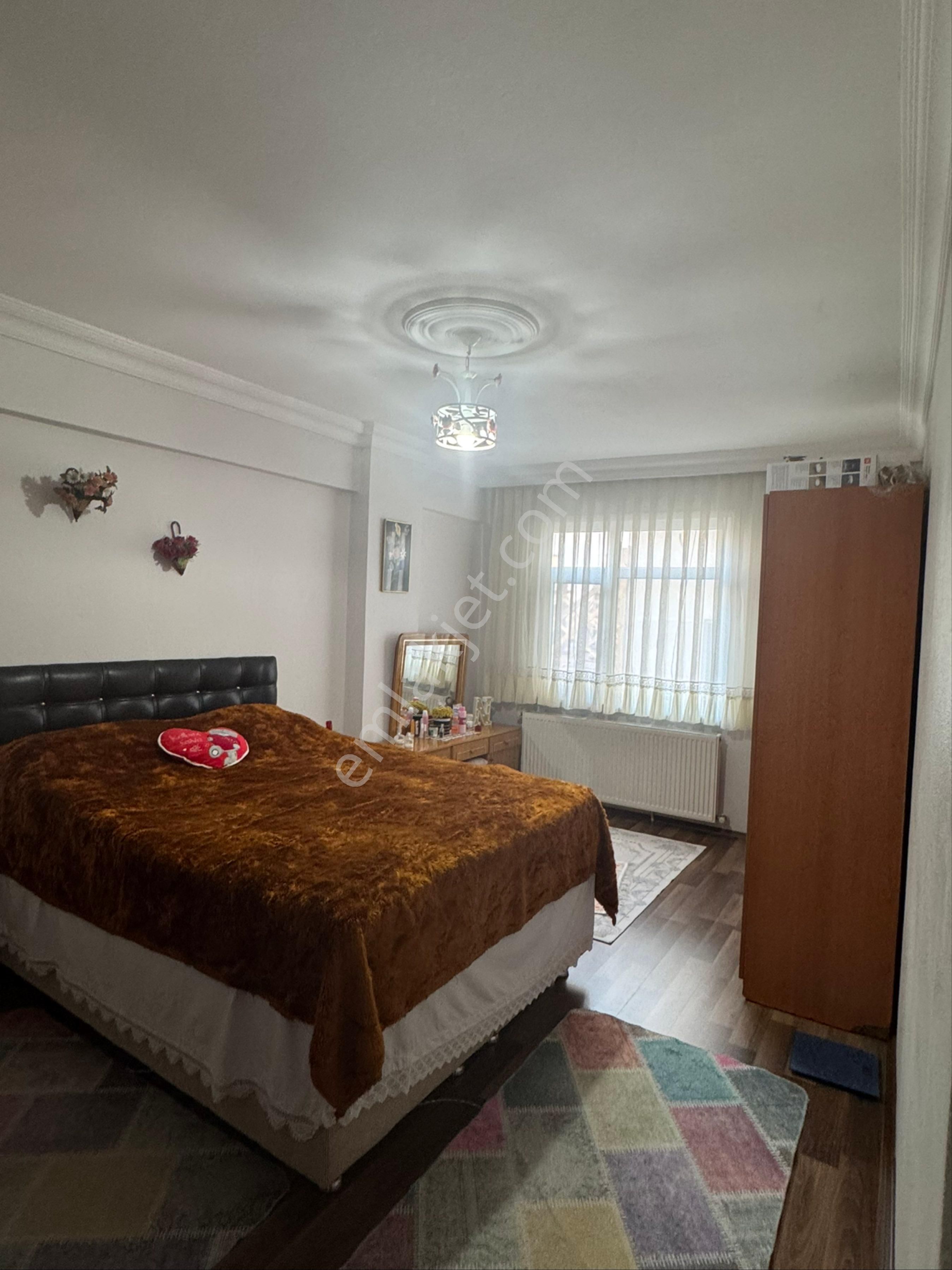 Bahçelievler Devlet Hastanesine Yakın Kiracısız 3+1 Geniş Daire - Görsel 8