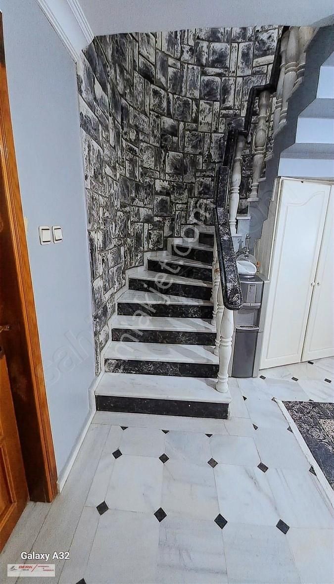 Tekirdağ Süleymanpaşa Bahçelievlerde Satılık Denize Sıfır Villa - Görsel 5