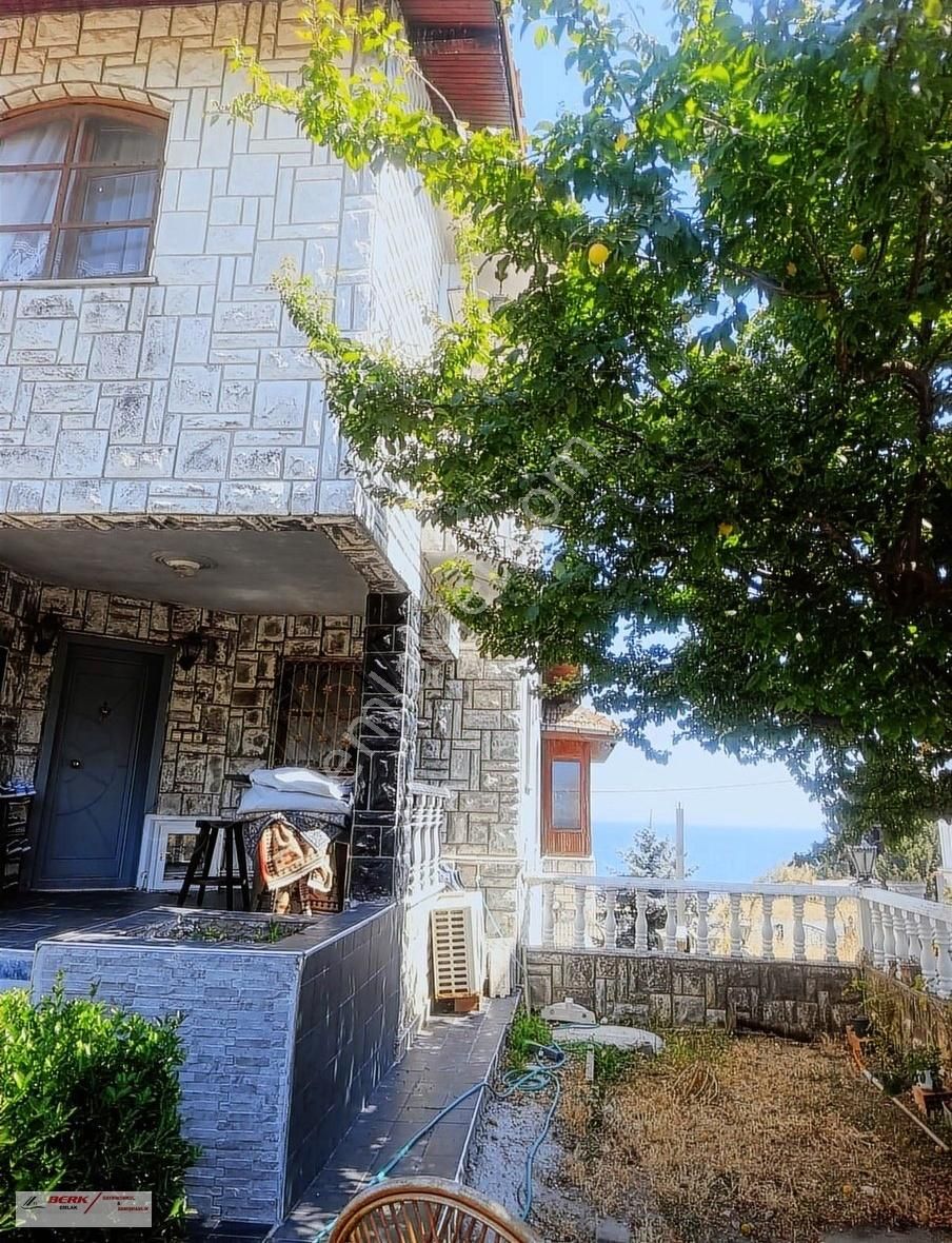 Tekirdağ Süleymanpaşa Bahçelievlerde Satılık Denize Sıfır Villa - Görsel 17