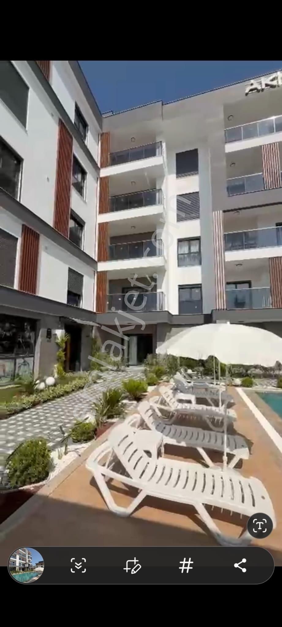 Kusadası Deniz Manzaralı Havuzlu Sitede 2+1 Residans Daire - Görsel 20