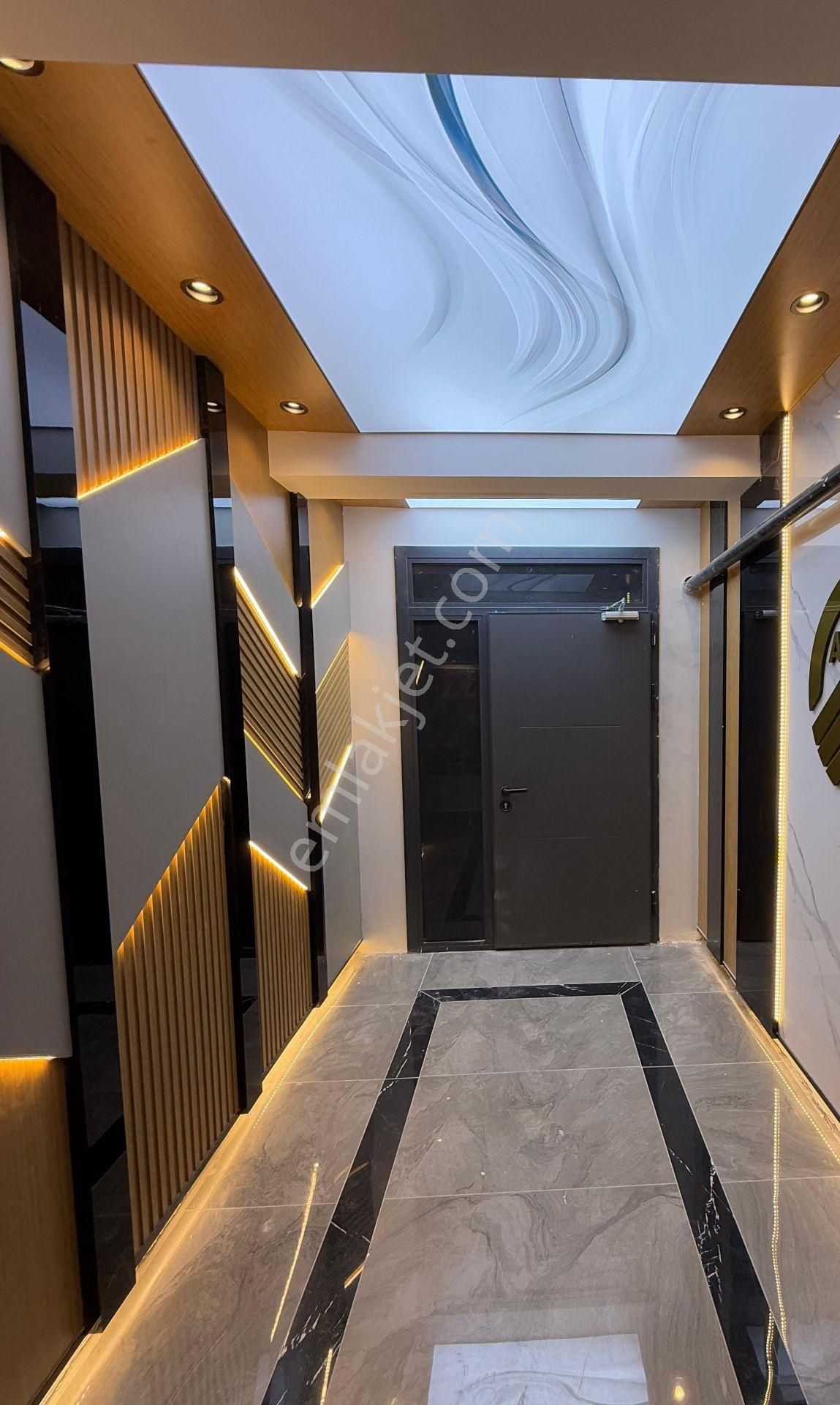 Kusadası Deniz Manzaralı Havuzlu Sitede 2+1 Residans Daire - Görsel 14