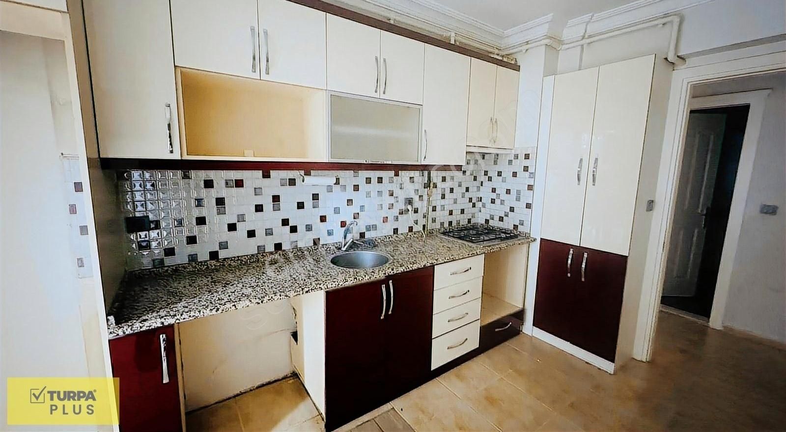 Sevgi Mah Site İçerisinde Doğalgazlı Asansörlü Satılık 3+1 Daire - Görsel 23