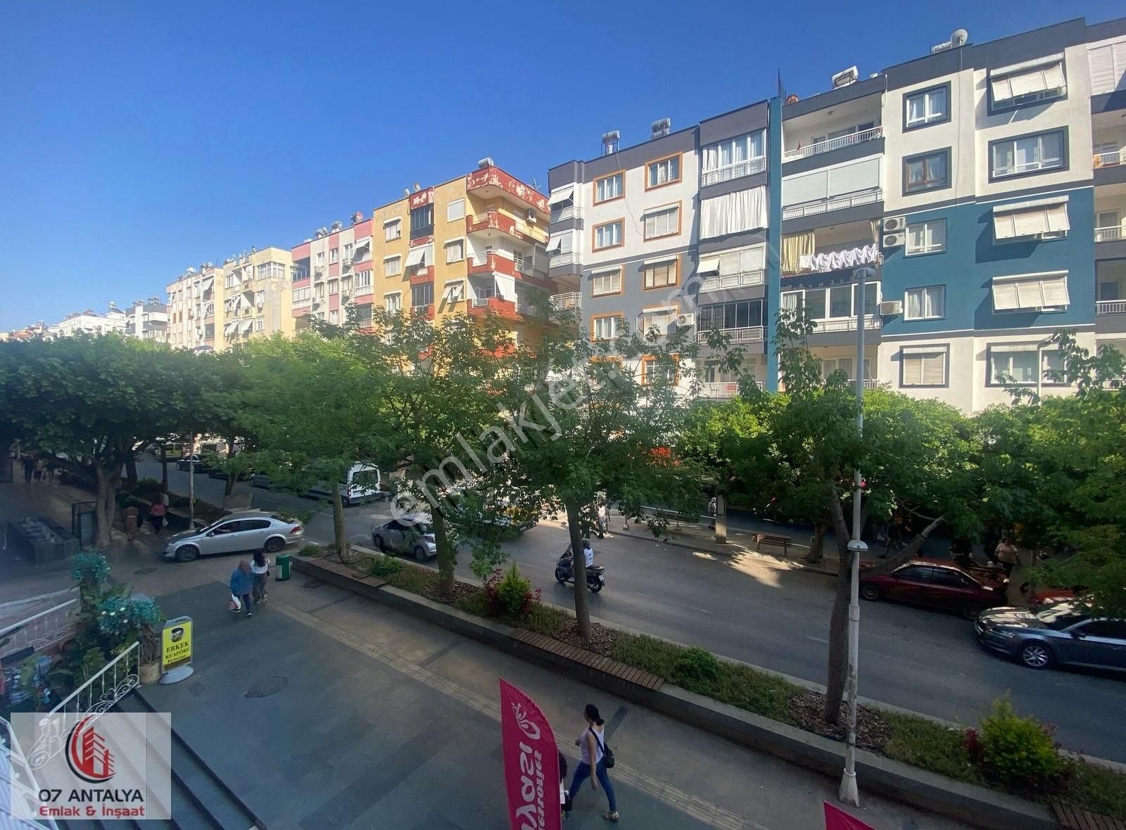 Özgürlük Mah. 3+1 Cadde Üzeri Asansörlü Satılık Daire