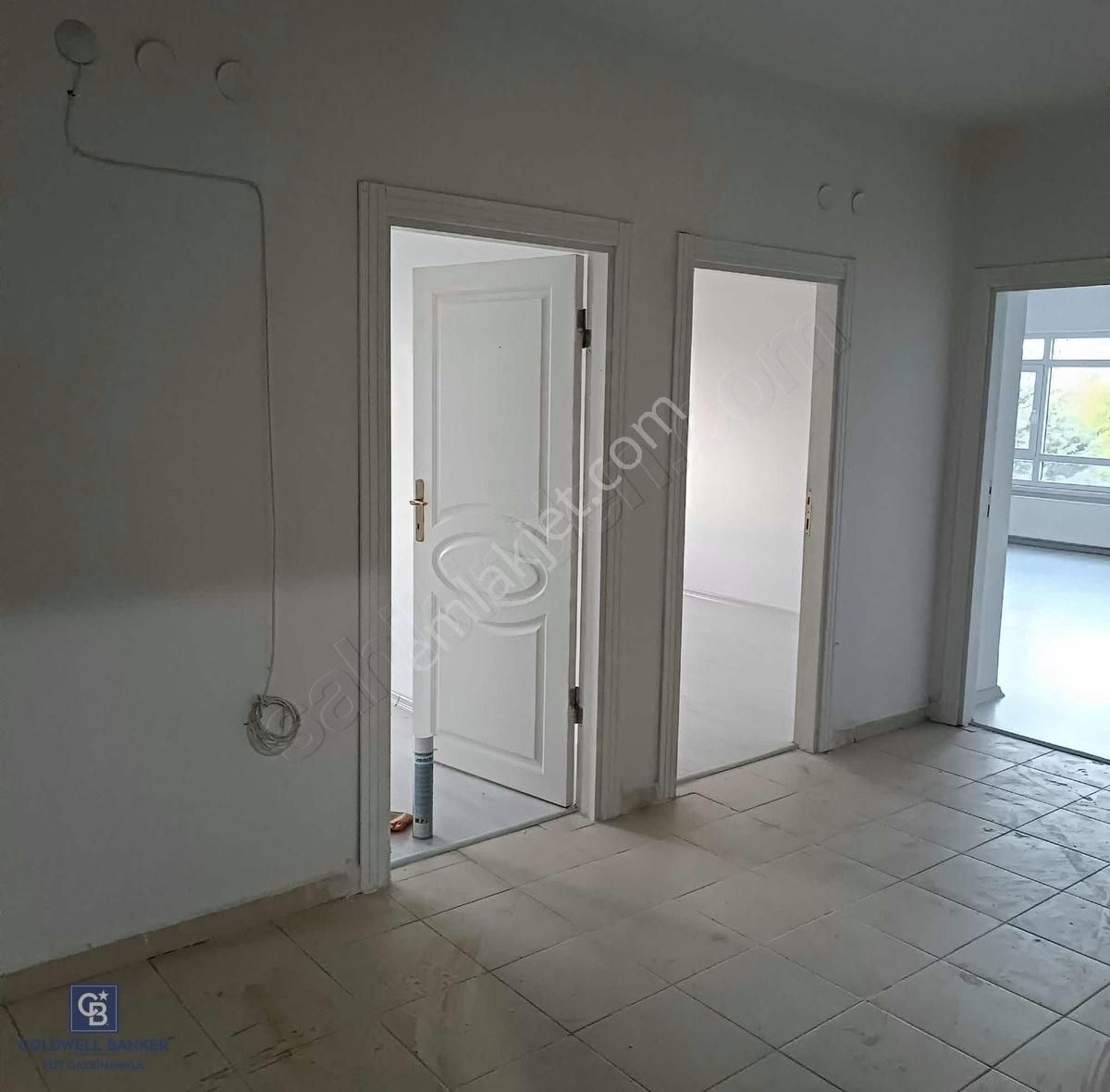 Çakırlar Göbekte Arakat, Ferah Ve Aydınlık 3+1 Kiralık Daire.