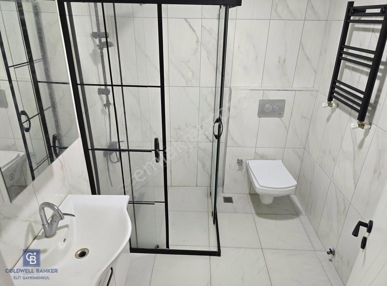 Çehre Sokakta, Sıfır Yapılı, Geniş, 3+1 Kiralık Daire