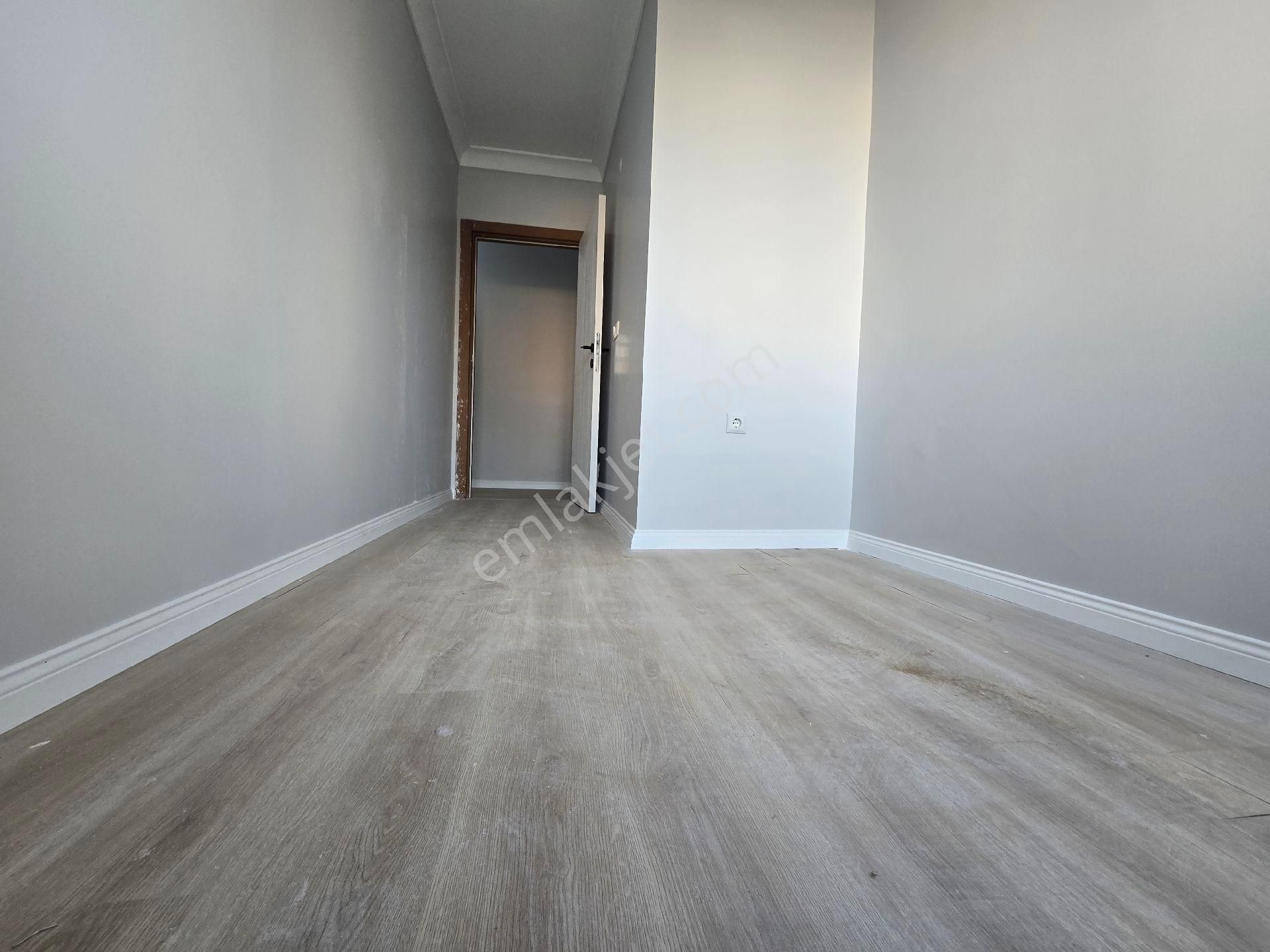 Güvercintepede Satılık 3+1 Asansörlü Otoparklı Ful+ful Butik Sıtede Lüx Daire - Görsel 15