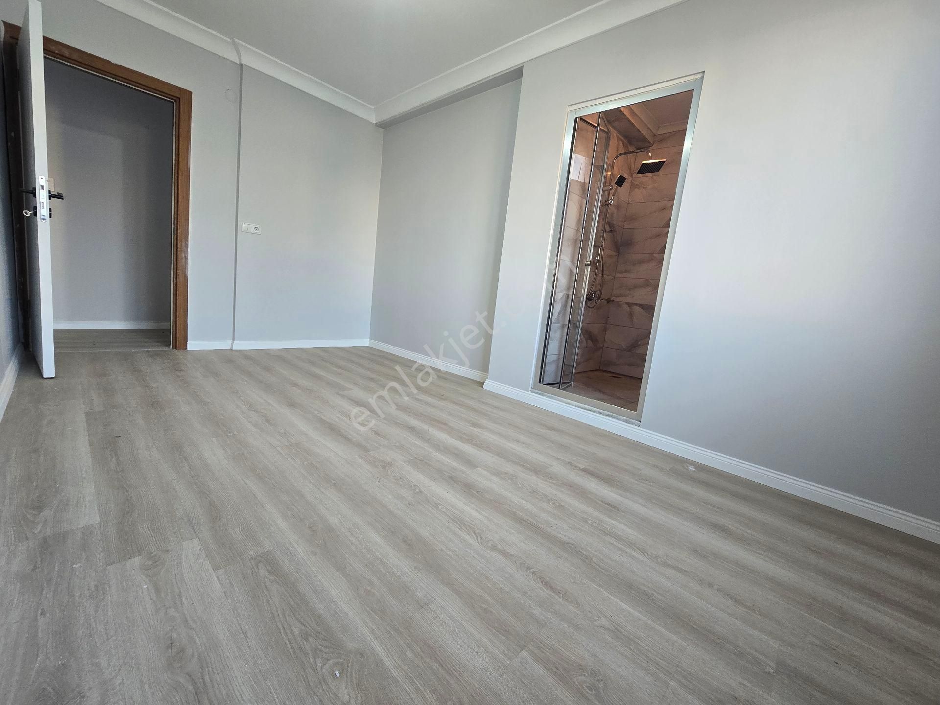 Güvercintepede Satılık 3+1 Asansörlü Otoparklı Ful+ful Butik Sıtede Lüx Daire - Görsel 9