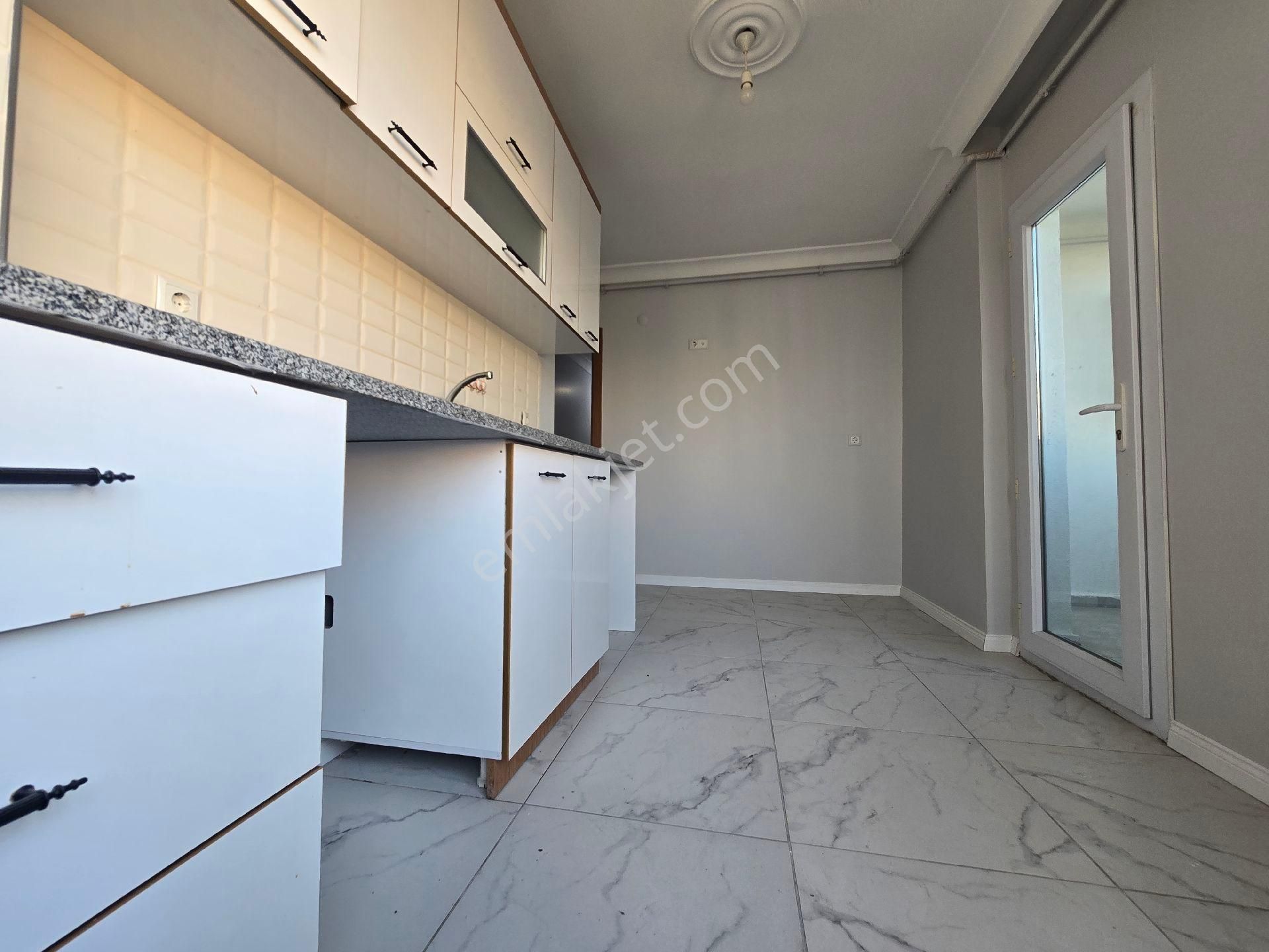 Güvercintepede Satılık 3+1 Asansörlü Otoparklı Ful+ful Butik Sıtede Lüx Daire - Görsel 2