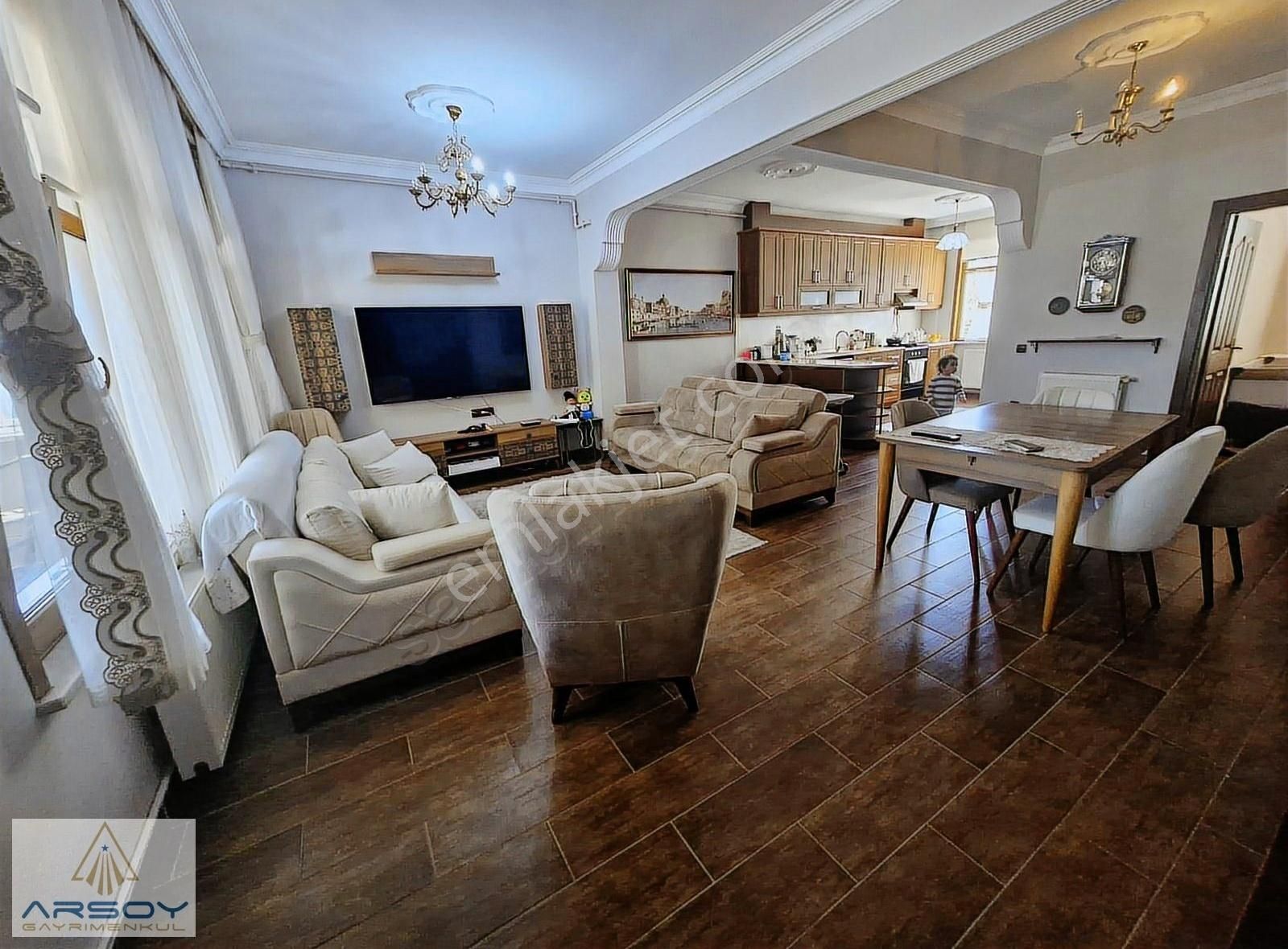 Silivri Selimpaşa Mah. 4+2 Müstakil Villa