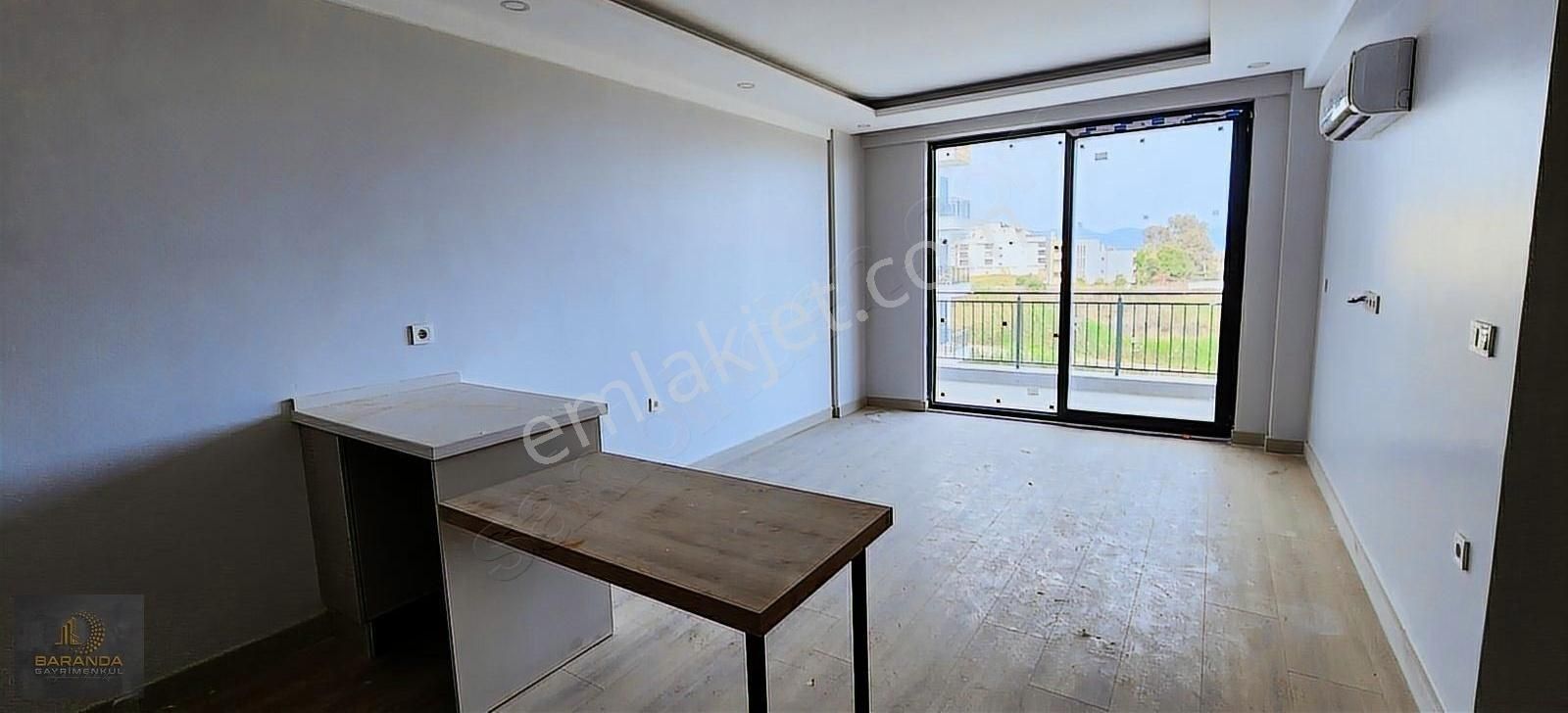 Finike Sahilde Deniz Manzaralı Havuzlu Lüks 2+1 Satılık Daire - Görsel 12