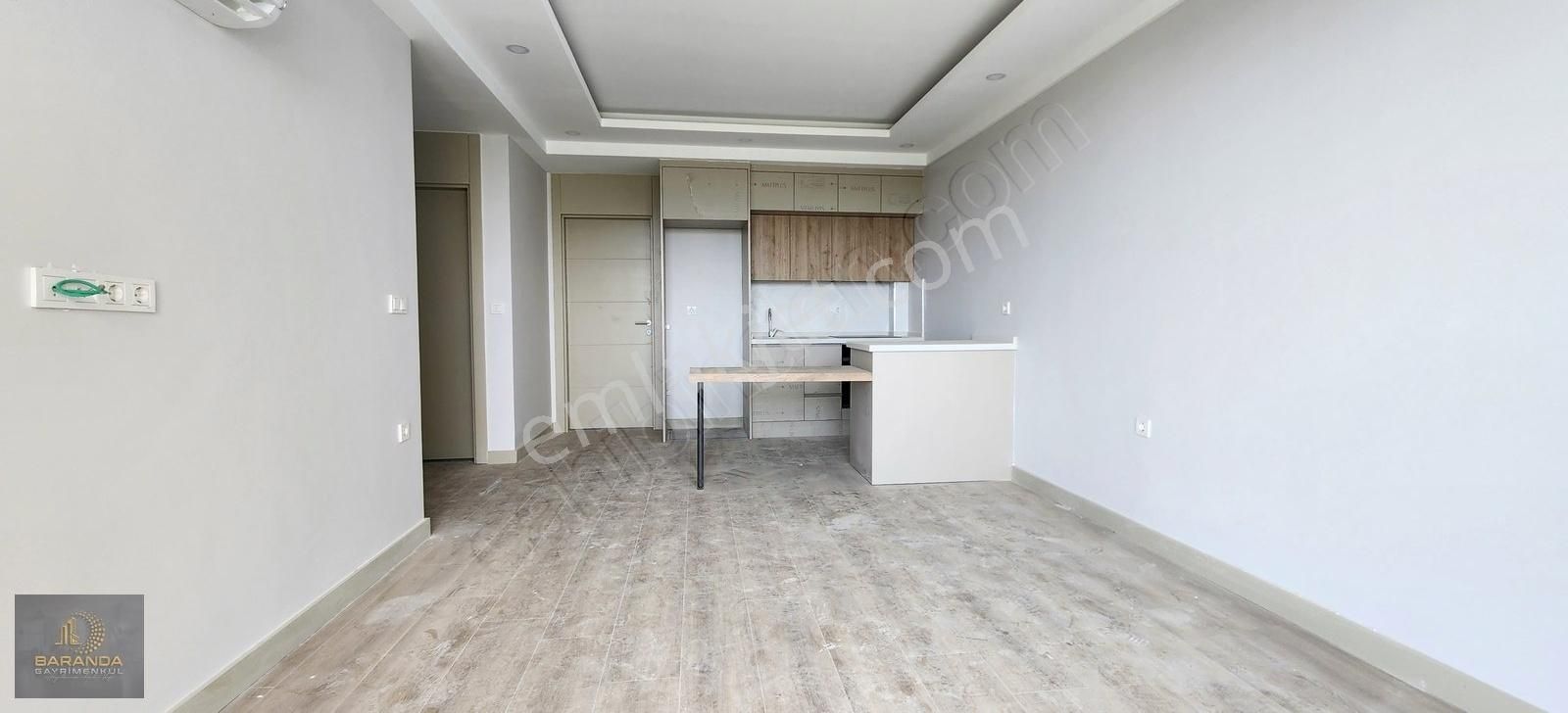 Finike Sahilde Deniz Manzaralı Havuzlu Lüks 2+1 Satılık Daire - Görsel 14