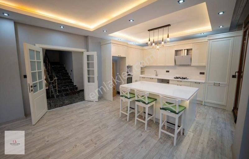 Yeşilbayır Orfe Çiftliği Yakını Satılık 8+1 Lüks Villa - Görsel 4