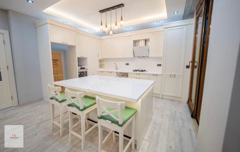 Yeşilbayır Orfe Çiftliği Yakını Satılık 8+1 Lüks Villa - Görsel 23