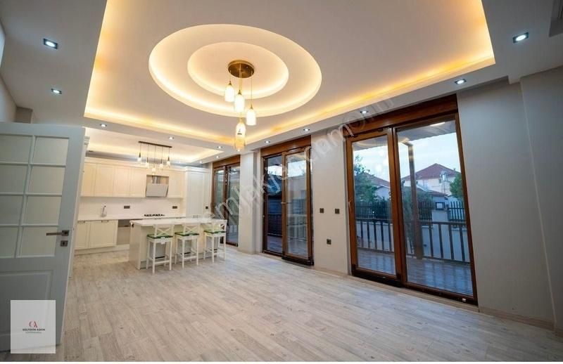 Yeşilbayır Orfe Çiftliği Yakını Satılık 8+1 Lüks Villa - Görsel 21