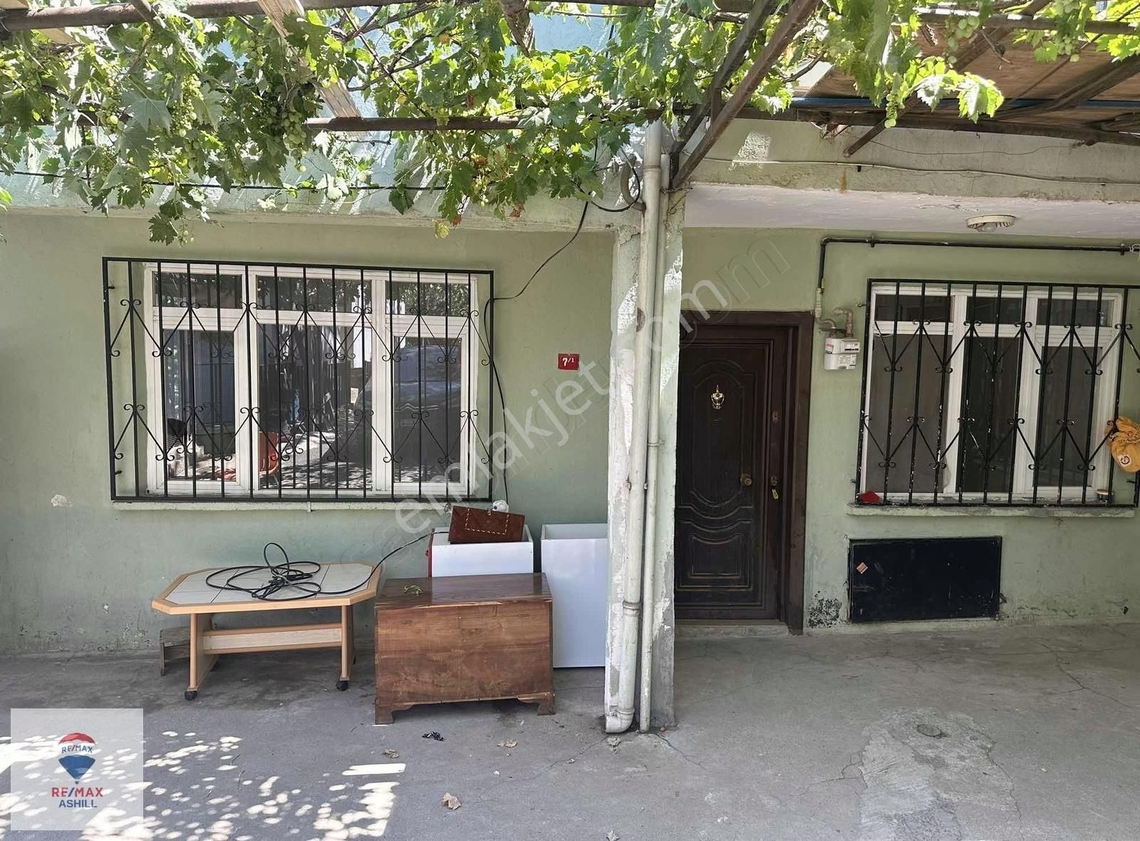 Ashill'den Kiralık Ev 2+1