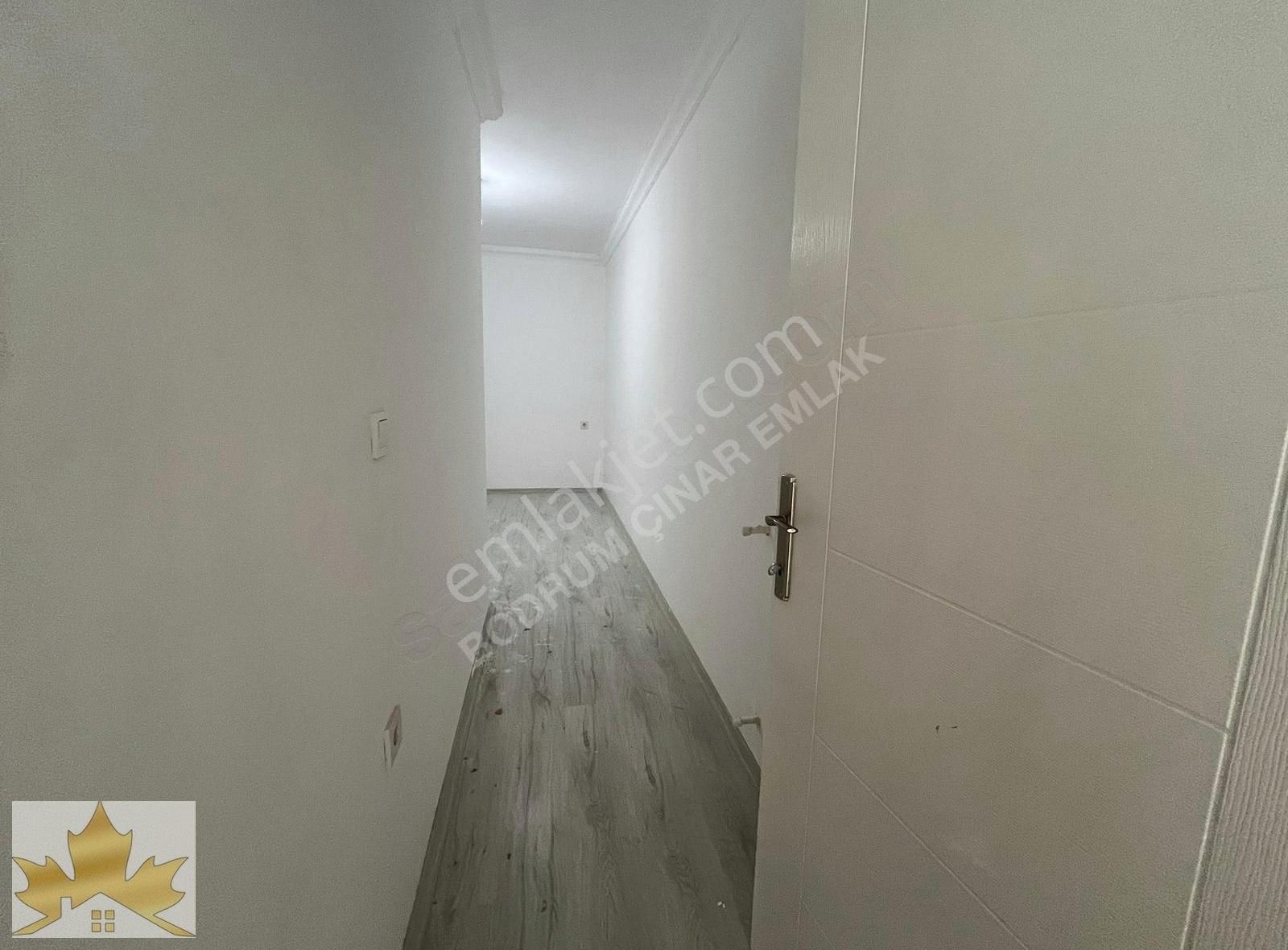 Çınar Emlaktan Mumcularda 1+1 Zemin Kat Kiralık Merkezde Daire