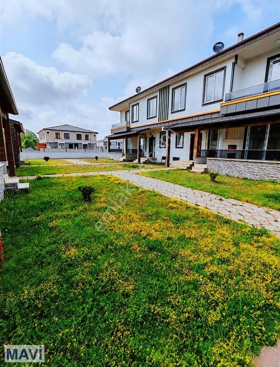Denize Yakın Bahçe Kullanmlı Yerden Isıtma Verandalı Villa Remax - Görsel 17