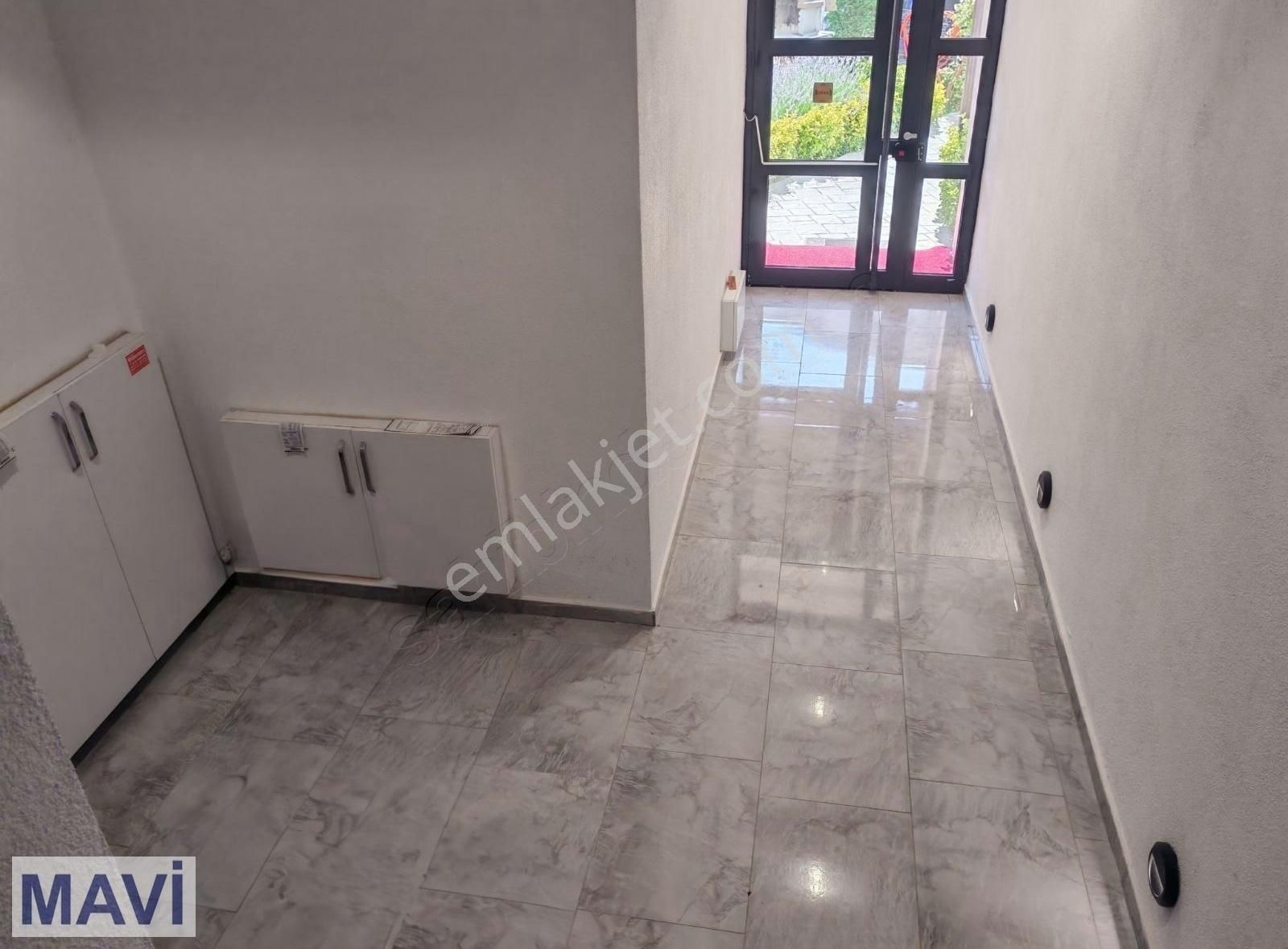 Denize 200m Bildiğiniz 1+1 Daireleri Unutun. Eşyalı Harika... - Görsel 17
