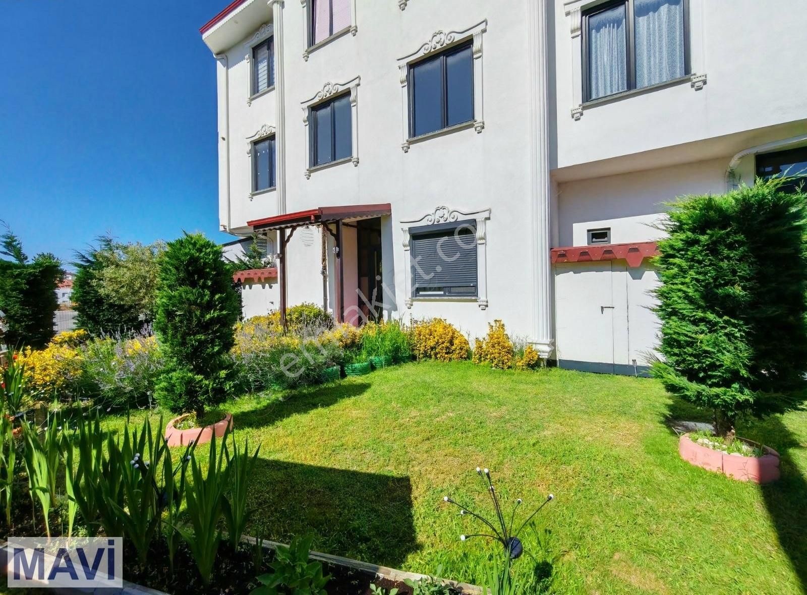 Denize 200m Bildiğiniz 1+1 Daireleri Unutun. Eşyalı Harika... - Görsel 23