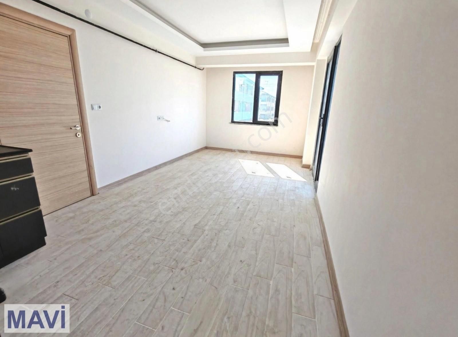 Aziziye'de Havuz Cephe Arakat Yerden Isıtma 2+1sıfır Daire Remax - Görsel 4