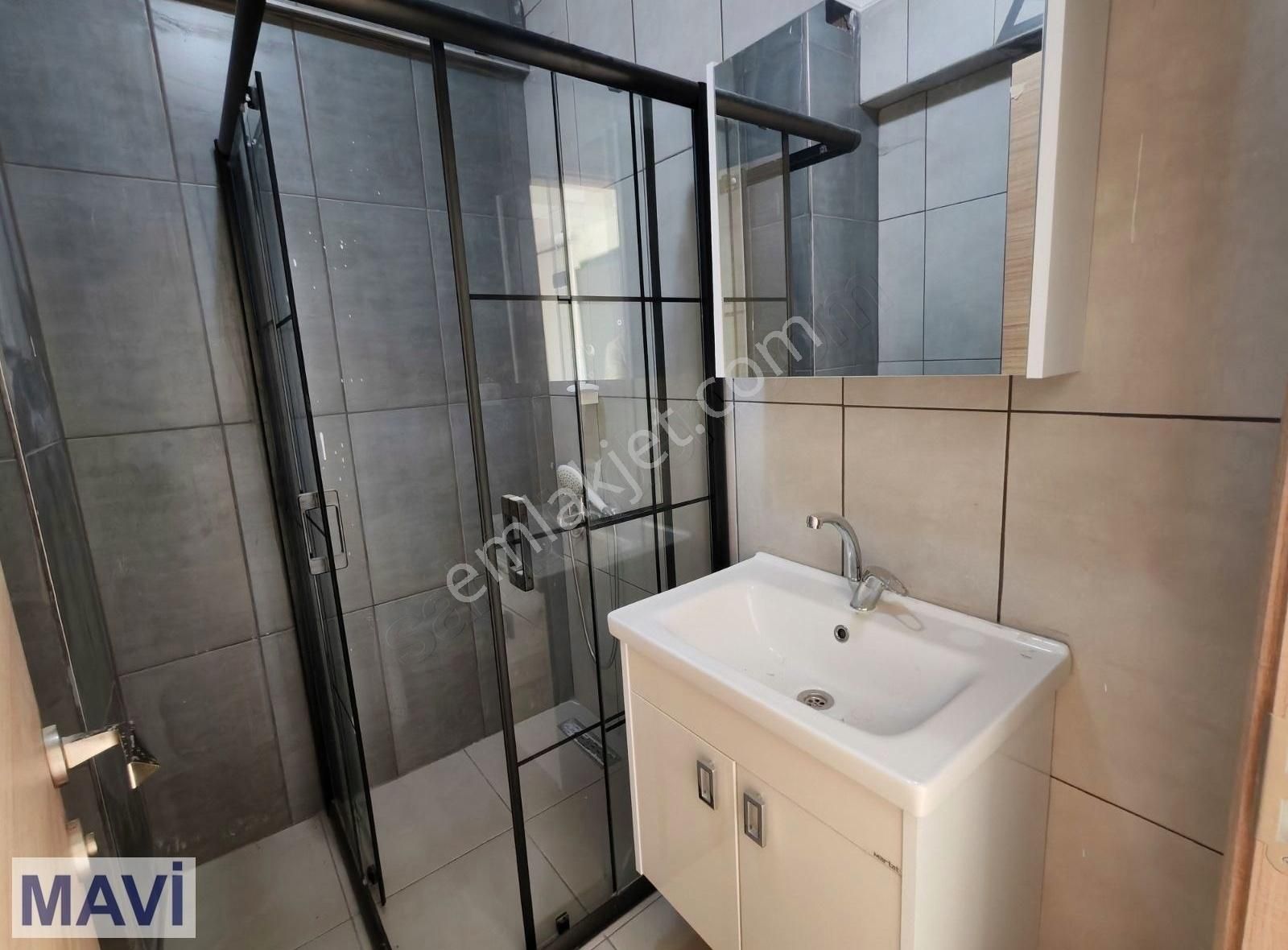 Aziziye'de Havuz Cephe Arakat Yerden Isıtma 2+1sıfır Daire Remax - Görsel 9