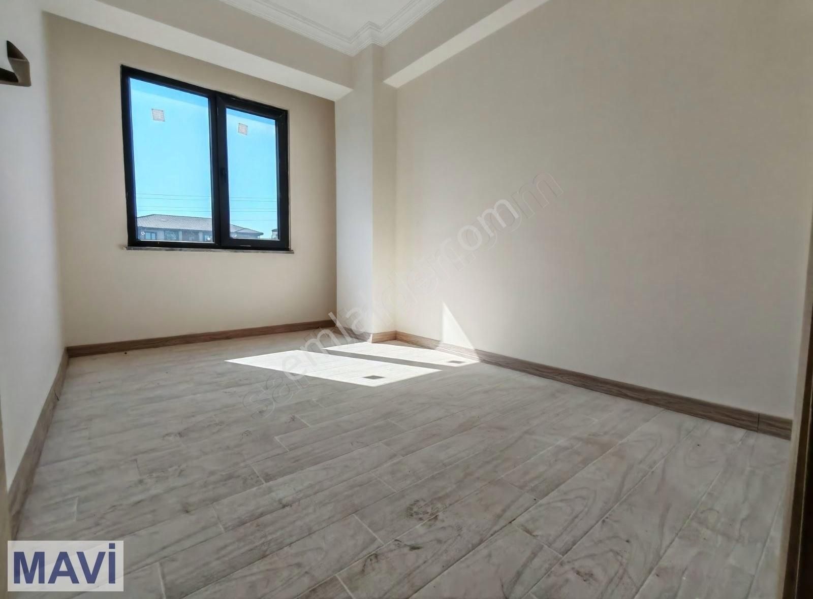 Aziziye'de Havuz Cephe Arakat Yerden Isıtma 2+1sıfır Daire Remax - Görsel 7
