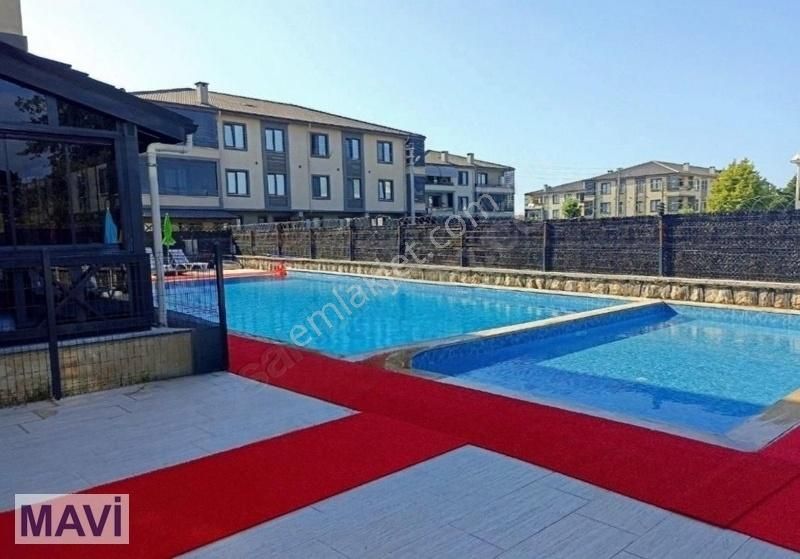 Aziziye'de Havuz Cephe Arakat Yerden Isıtma 2+1sıfır Daire Remax - Görsel 15