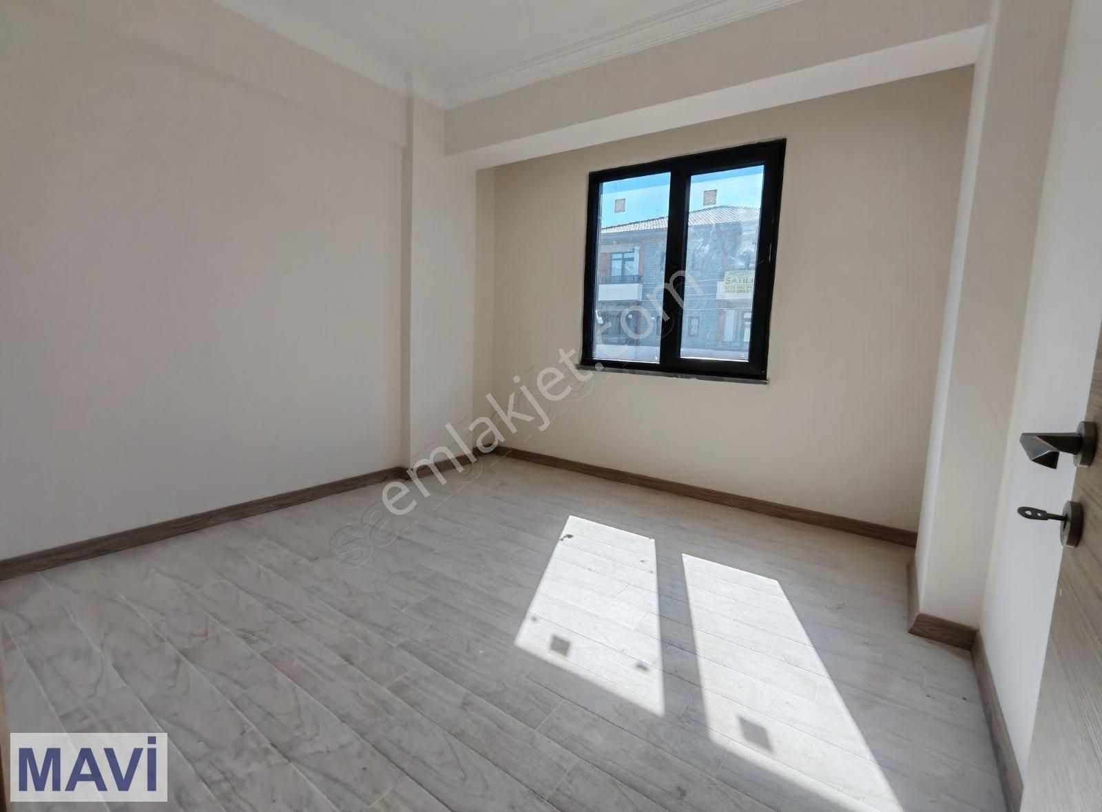 Aziziye'de Havuz Cephe Arakat Yerden Isıtma 2+1sıfır Daire Remax - Görsel 6